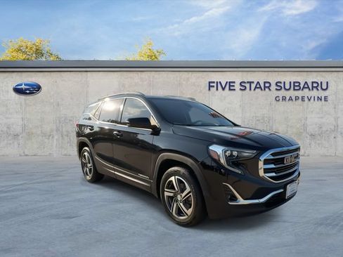 Used 2021 GMC Terrain SLT w/ Infotainment Package II FWD image 2