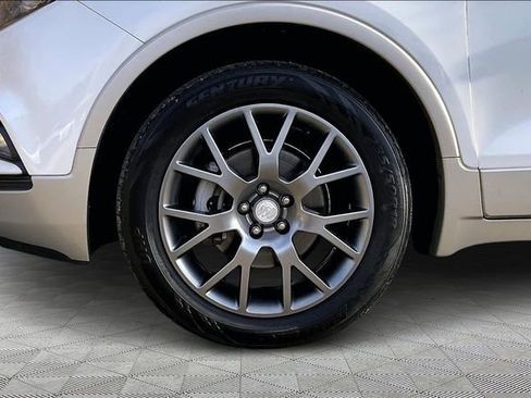 Used 2019 Buick Encore Sport Touring image 21