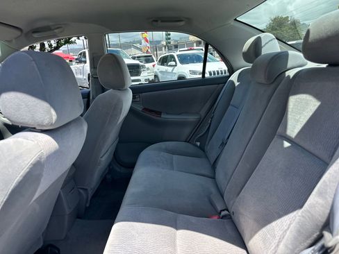 Used 2005 Toyota Corolla CE image 14