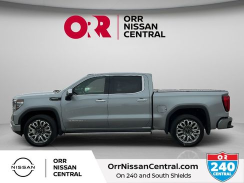 Used 2024 GMC Sierra 1500 Denali Ultimate AWD/4WD image 8