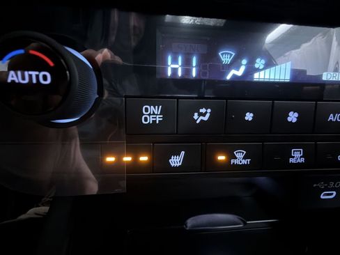 New 2026 Subaru Outback Premium image 20