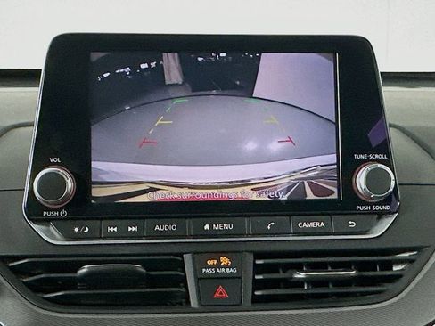 Certified 2024 Nissan Altima 2.5 SR image 14