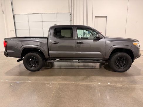 Used 2023 Toyota Tacoma SR AWD/4WD image 4