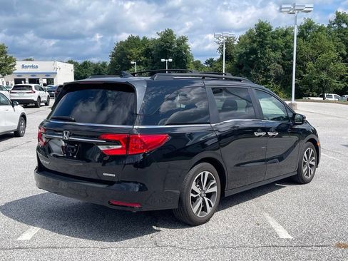 Used 2023 Honda Odyssey Touring image 5
