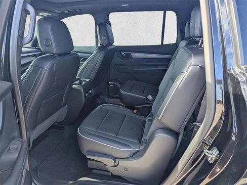 New 2025 Buick Enclave Sport Touring w/ Power Package image 17