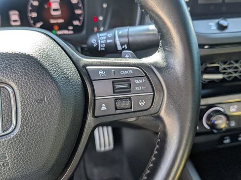 Used 2023 Honda Accord Sport image 13