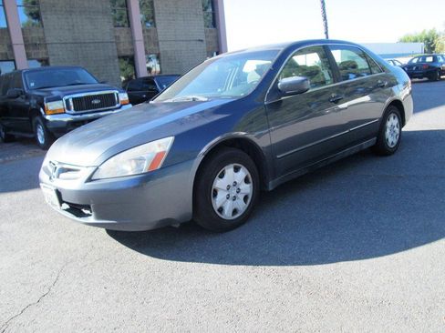 Used 2004 Honda Accord LX image 1