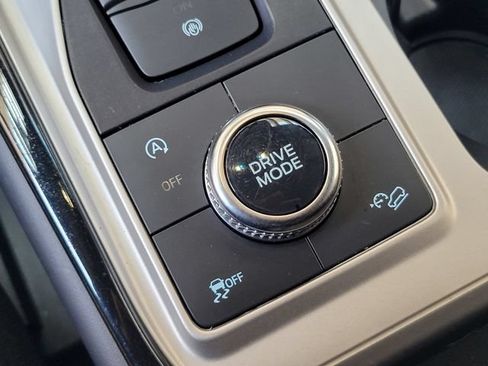 Used 2024 Ford Explorer ST w/ Equipment Group 401A AWD/4WD image 30