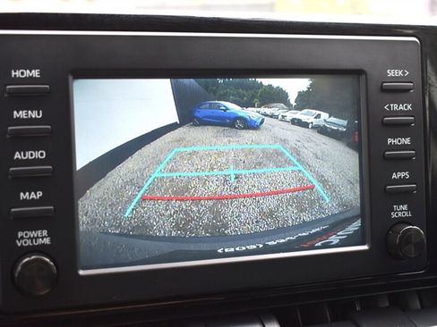 Used 2019 Toyota RAV4 LE w/ Carpet Mat Package AWD/4WD image 20