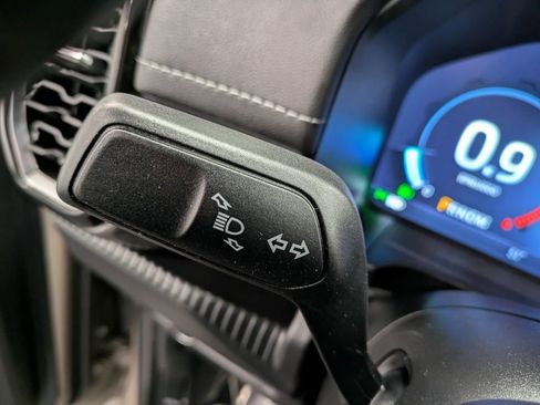 Used 2025 Ford Ranger Lariat w/ Trailer Tow Package image 18