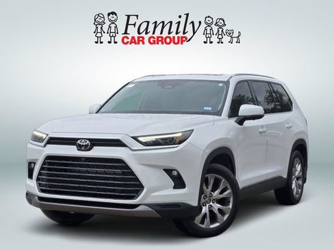 Used 2024 Toyota Grand Highlander AWD Hybrid image 1