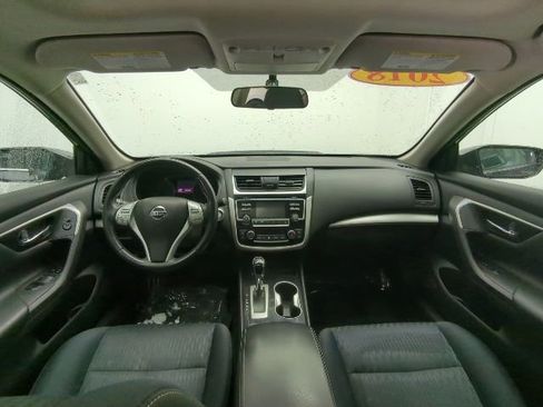 Used 2018 Nissan Altima 2.5 SV image 19