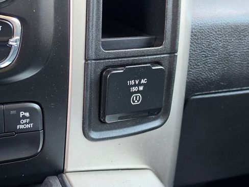 Used 2018 RAM 1500 Big Horn AWD/4WD image 25