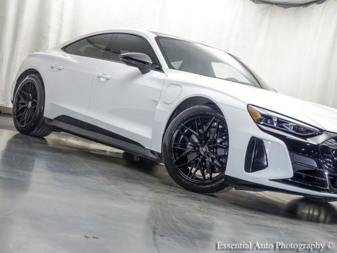 Used 2022 Audi e-tron GT Premium Plus AWD/4WD image 4