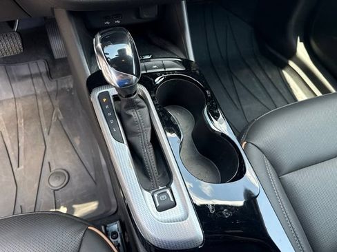 New 2025 Buick Envista Sport Touring FWD image 14
