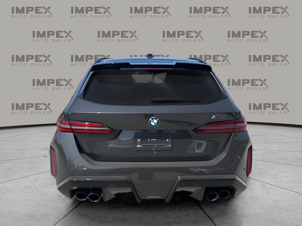 Used 2025 BMW M5 Touring AWD/4WD image 4
