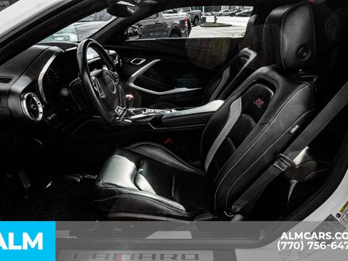 Used 2021 Chevrolet Camaro SS image 20