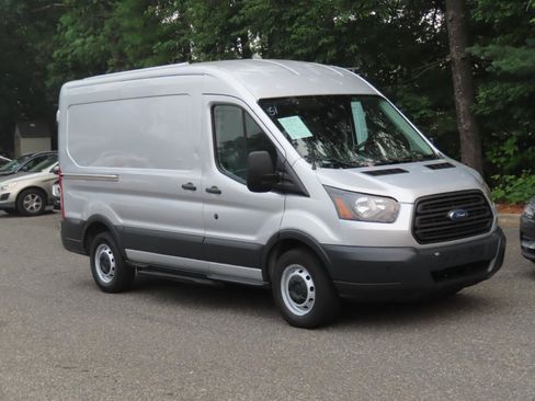 Used 2018 Ford Transit 150 130 Medium Roof RWD image 8