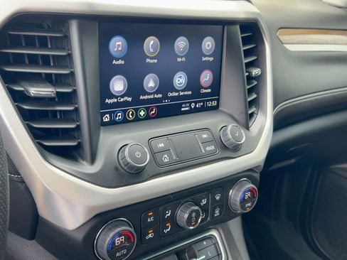 Certified 2023 GMC Acadia SLE w/ Driver Convenience Package image 23