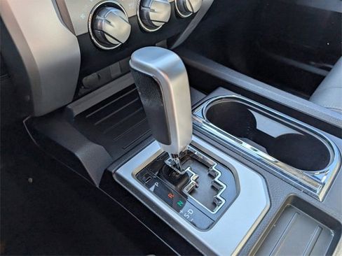 Used 2017 Toyota Tundra SR image 21