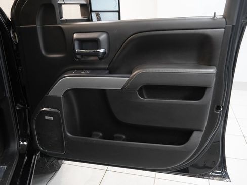 Used 2015 Chevrolet Silverado 2500 LTZ w/ Duramax Plus Package AWD/4WD image 24