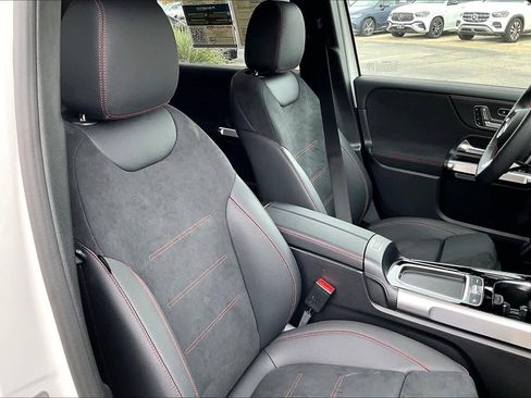 Certified 2024 Mercedes-Benz EQB 250+ image 8