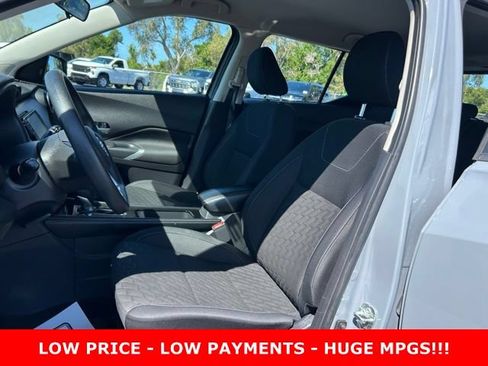 Used 2023 Nissan Kicks SV FWD image 14