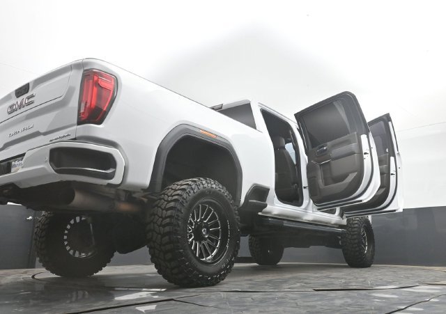 Used 2020 GMC Sierra 2500 Denali w/ Denali Ultimate Package AWD/4WD image 57