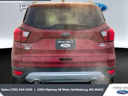 Used 2019 Ford Escape SEL image 4