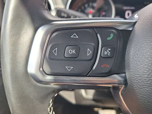 Used 2023 Jeep Wrangler Unlimited Sahara w/ Cold Weather Group AWD/4WD image 13