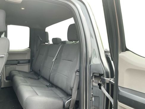 Used 2018 Ford F150 XL w/ Equipment Group 101A Mid AWD/4WD image 12