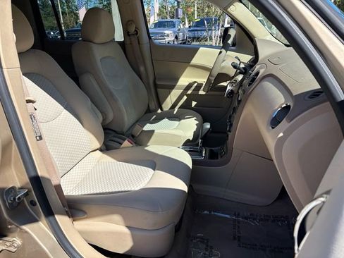 Used 2006 Chevrolet HHR LT image 19