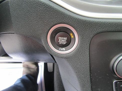 Used 2022 Dodge Charger GT RWD image 16