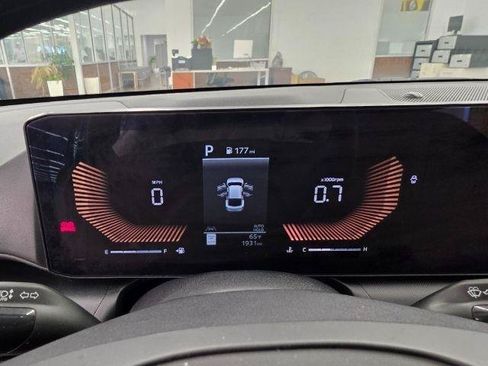 Used 2025 Kia K4 FWD image 13