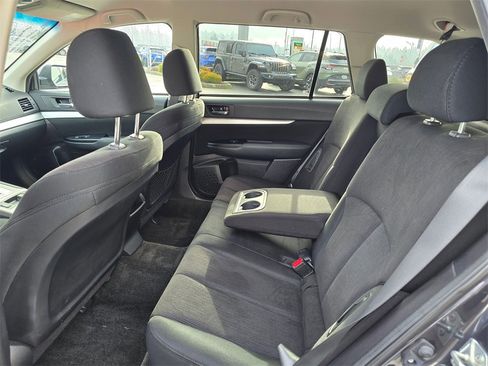 Used 2013 Subaru Outback 2.5i Premium w/ All-Weather Pkg image 10