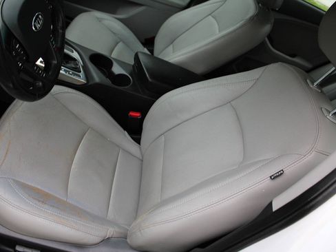 Used 2013 Kia Optima EX FWD image 18