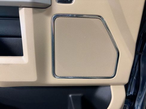 Used 2016 Ford F150 Lariat w/ Equipment Group 502A Luxury image 22