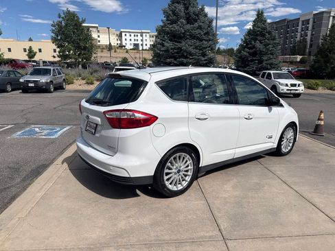 Used 2016 Ford C-MAX Energi SEL w/ Equipment Group 301A FWD image 6