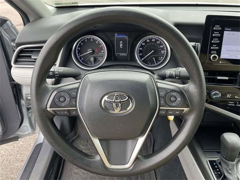 Used 2024 Toyota Camry LE image 18