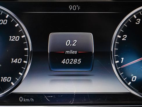 Used 2017 Mercedes-Benz S 550 Cabriolet w/ Sport Package image 21