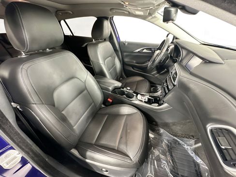Used 2018 INFINITI QX30 Premium w/ Navigation Package AWD/4WD image 29