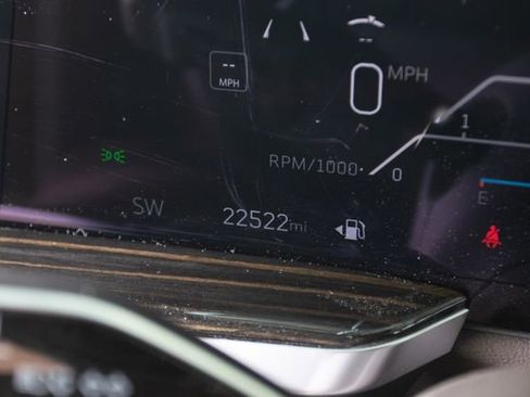 Certified 2025 Cadillac Escalade Premium Luxury w/ Touring Package image 17