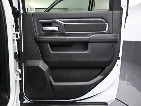 Used 2024 RAM 2500 Big Horn image 44