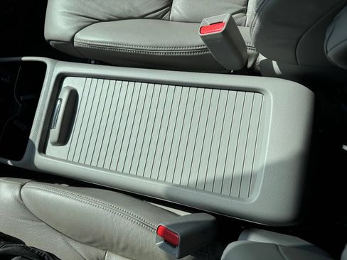 Used 2012 Honda CR-V EX-L image 8