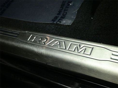 Used 2022 RAM 3500 Limited w/ Max Tow Package image 23