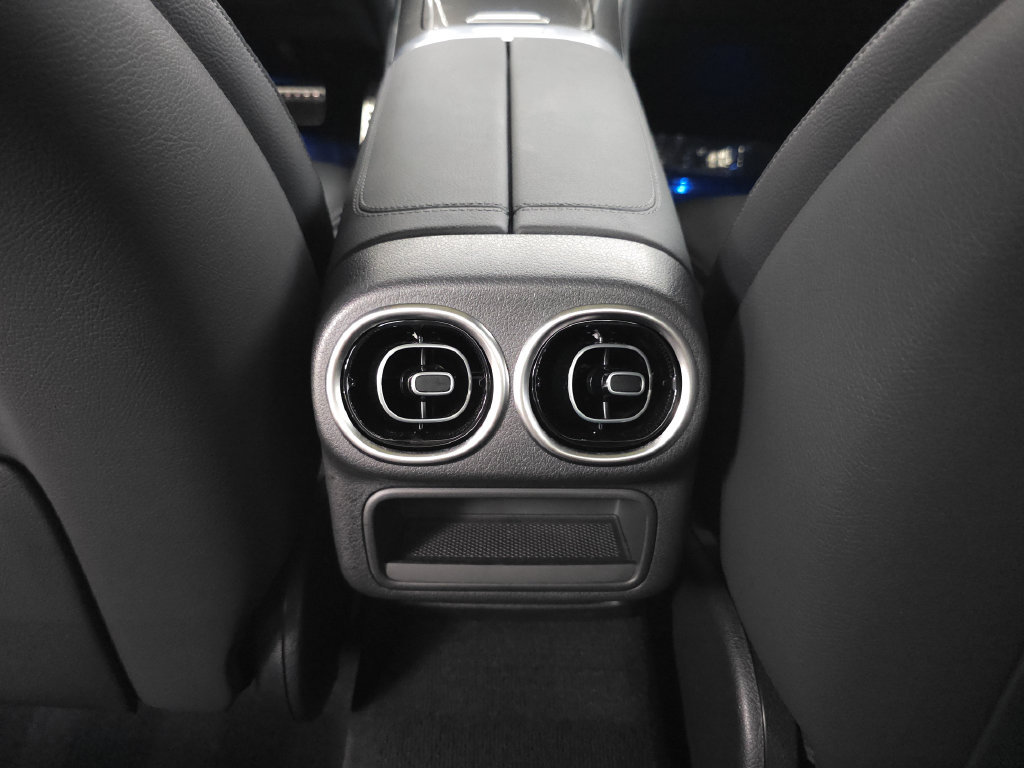 Certified 2026 Mercedes-Benz GLC 300 4MATIC image 24