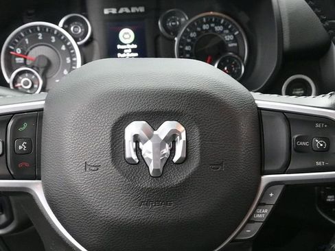 Used 2024 RAM 1500 Big Horn image 14