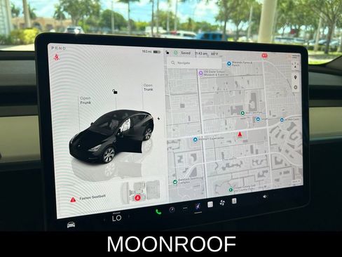 Used 2024 Tesla Model Y Long Range AWD/4WD image 10