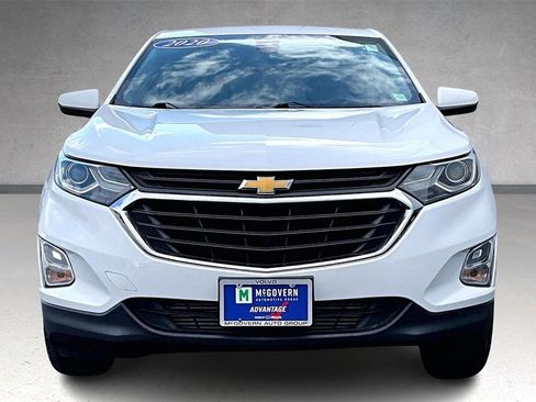 Used 2020 Chevrolet Equinox LT image 2