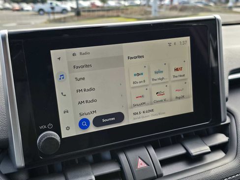 Certified 2025 Toyota RAV4 XLE image 26